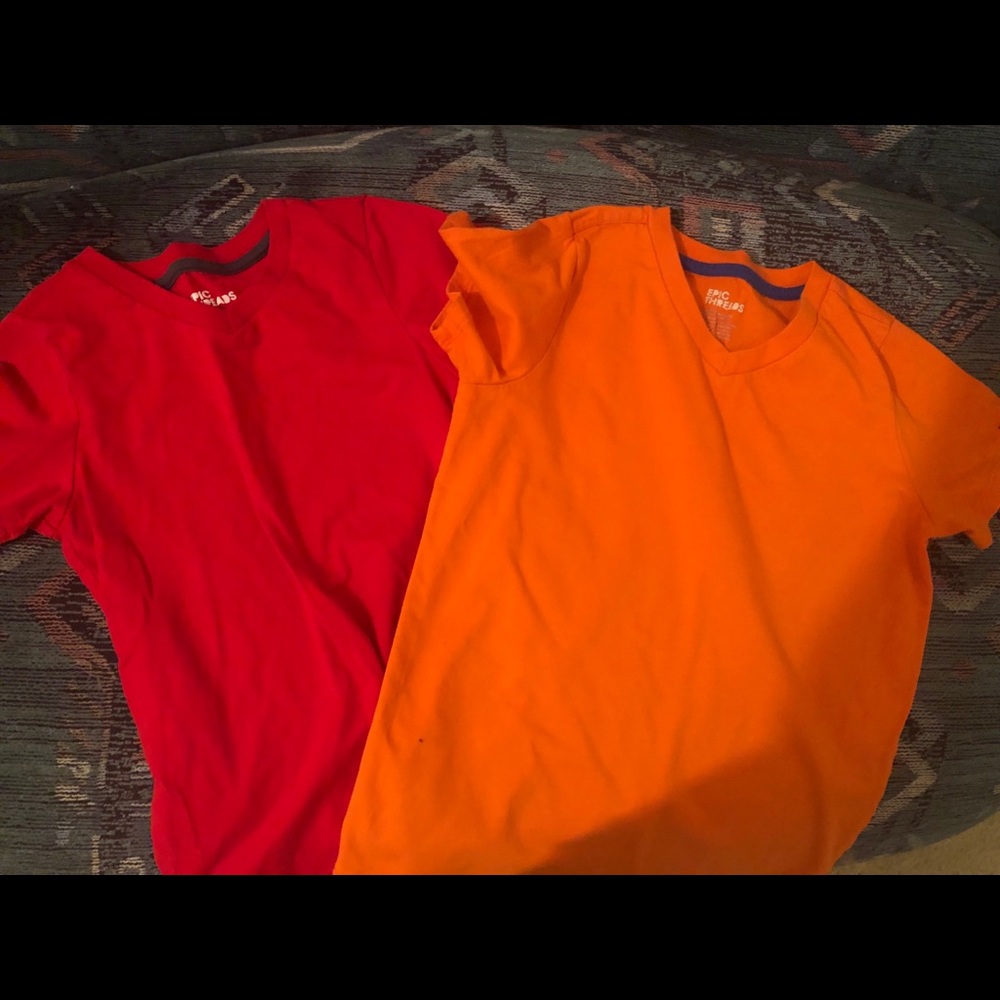 BUNDLE DEAL! 2 Epic Thread Basic Solid Tees sz 7